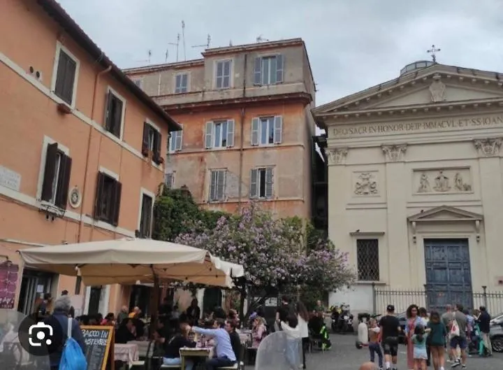 Central Apartment In Trastevere Roma 0*,  Italia