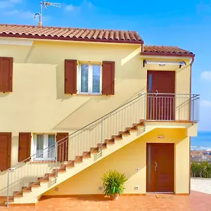 Con Vista Mare E Giardino - Amanecer , Marzocca Italia
